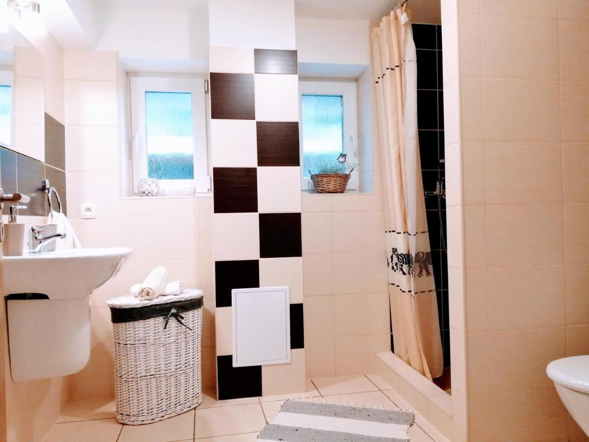 Apartman Paula -Lyzovacka V Jasnej ลิฟตอฟสกีมิคูลาช ภายนอก รูปภาพ