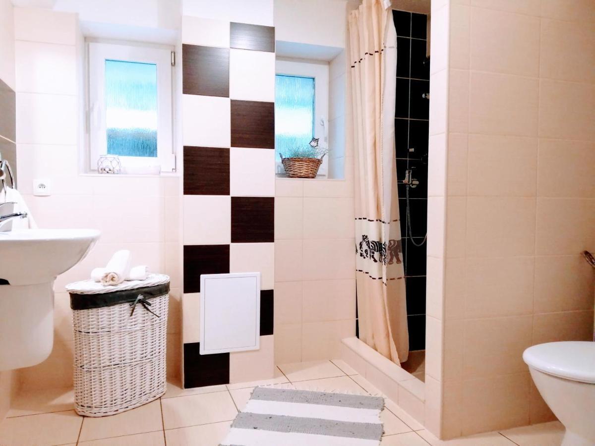 Apartman Paula -Lyzovacka V Jasnej ลิฟตอฟสกีมิคูลาช ภายนอก รูปภาพ